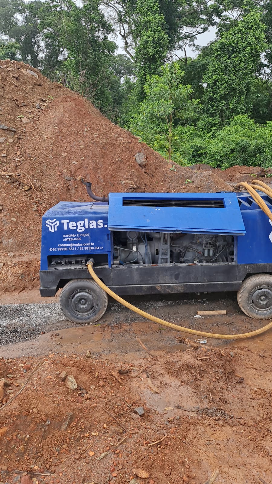 Compressor da Teglas em operação em obra